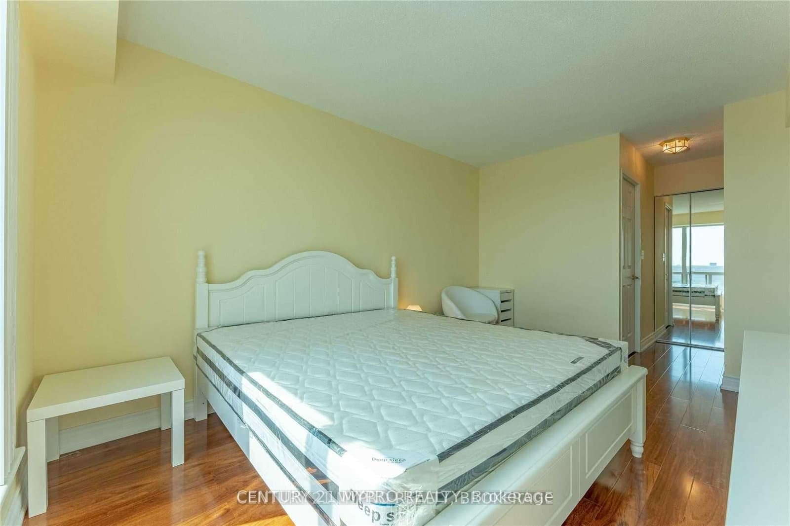 1 Lee Centre Drive, Unit 1609 thumbnail 15