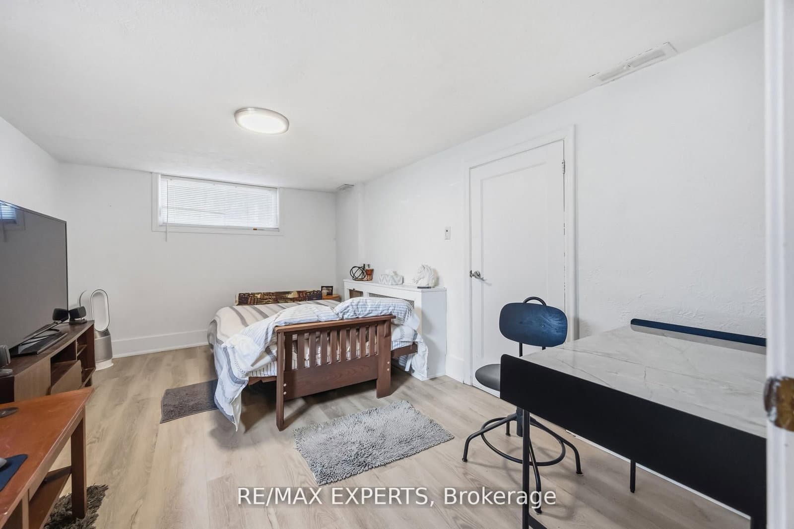 221 Clonmore Drive thumbnail 20
