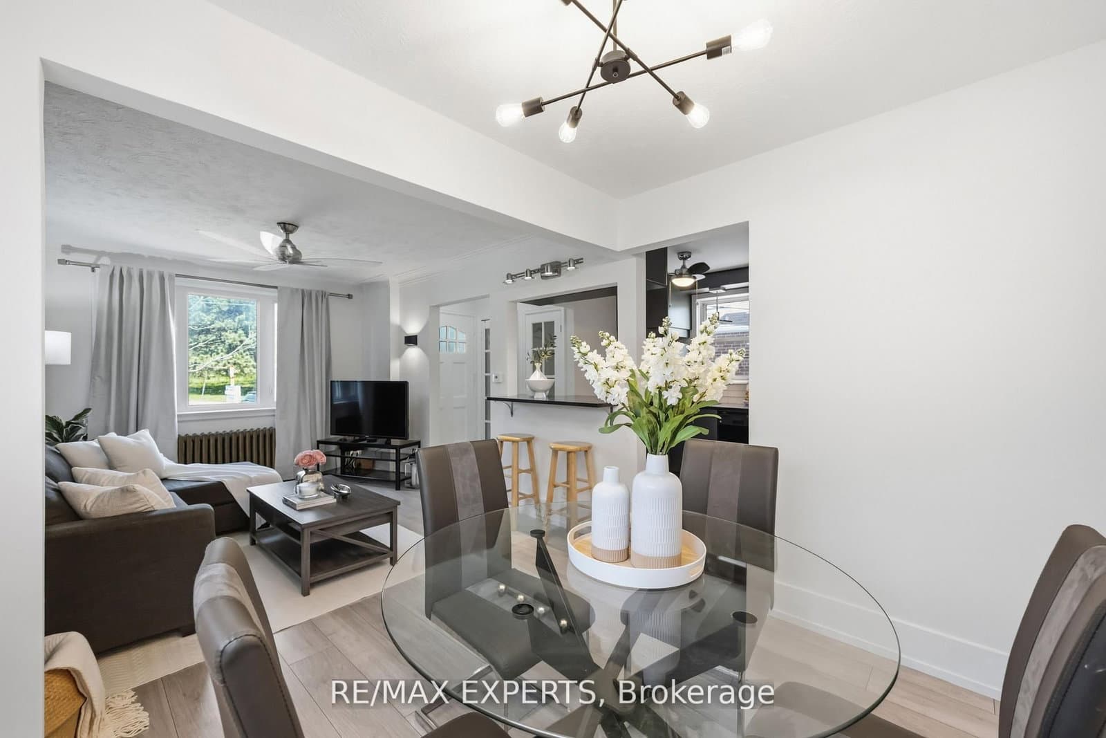 221 Clonmore Drive thumbnail 7