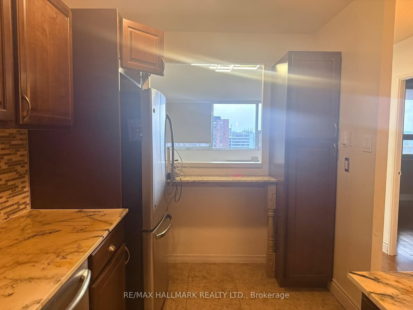 121 Ling Road, Unit 1612 thumbnail 13