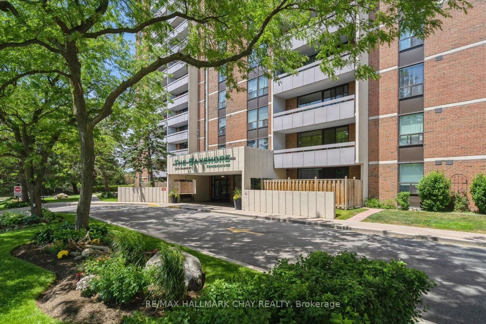 1210 Radom Street, Unit 208 thumbnail 2