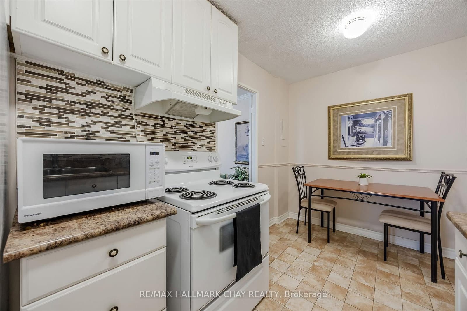 1210 Radom Street, Unit 208 thumbnail 21