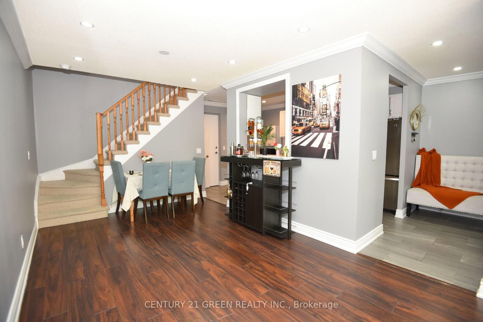 1400 The Esplanade N, Unit 306 thumbnail 14