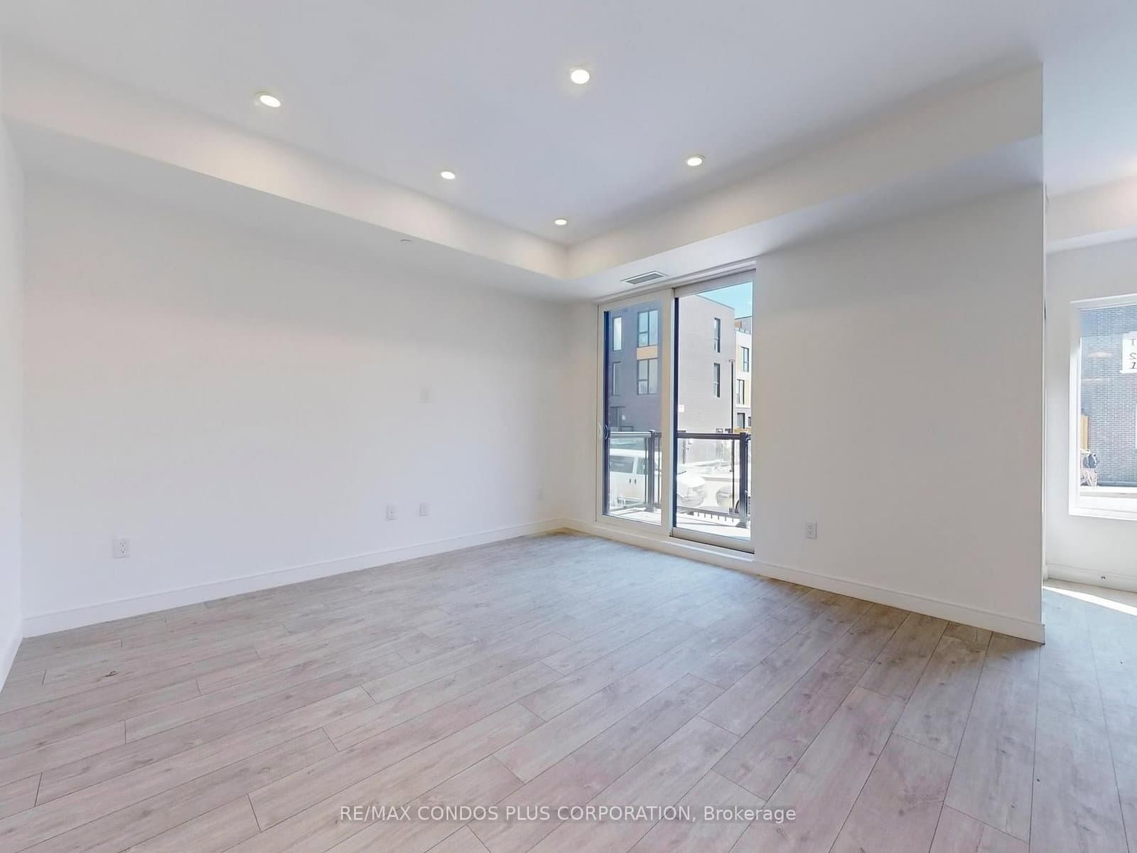 170 Clonmore Drive, Unit 5 thumbnail 5