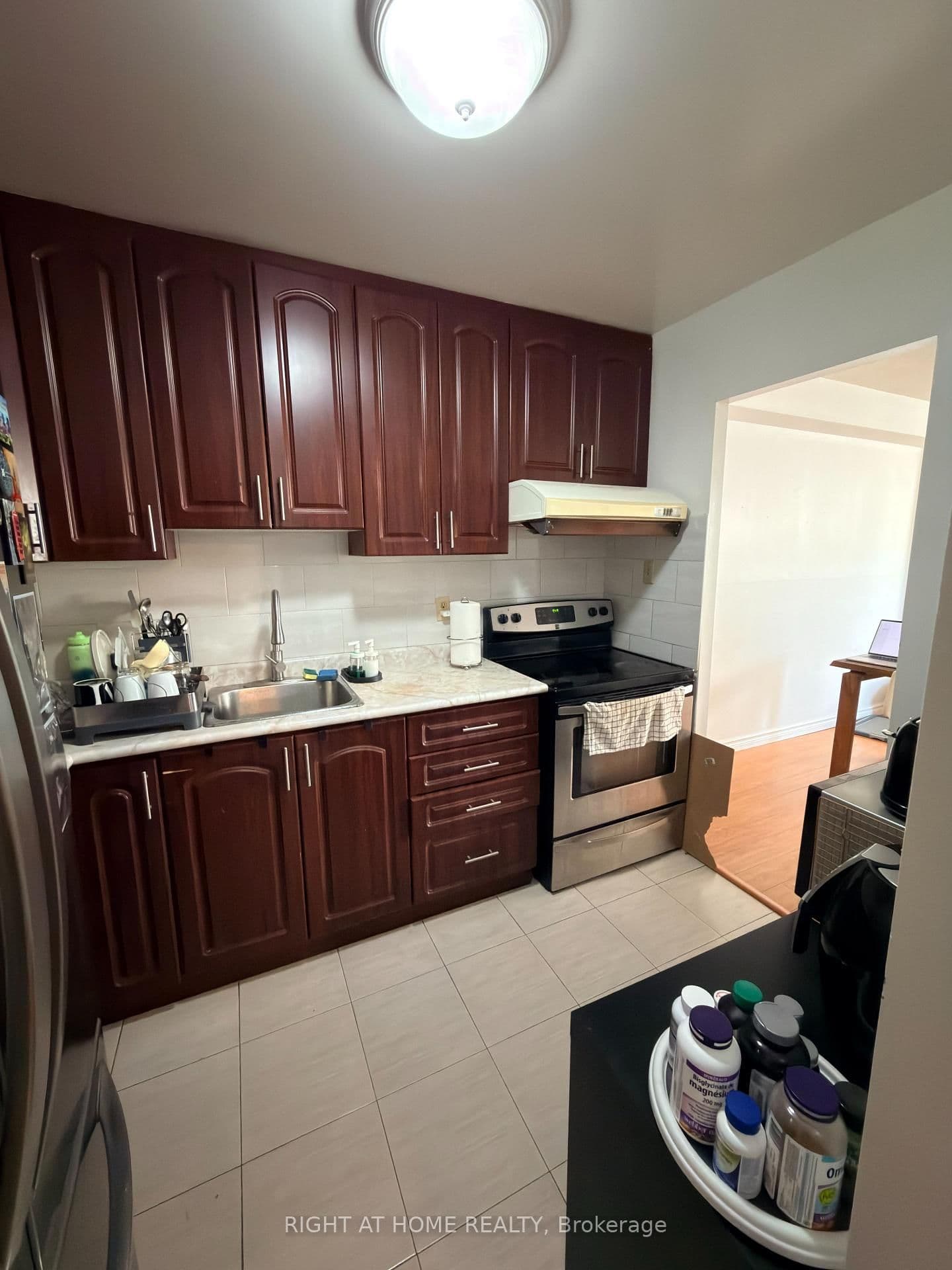 2500 Bridletowne Circle, Unit #208 thumbnail 5