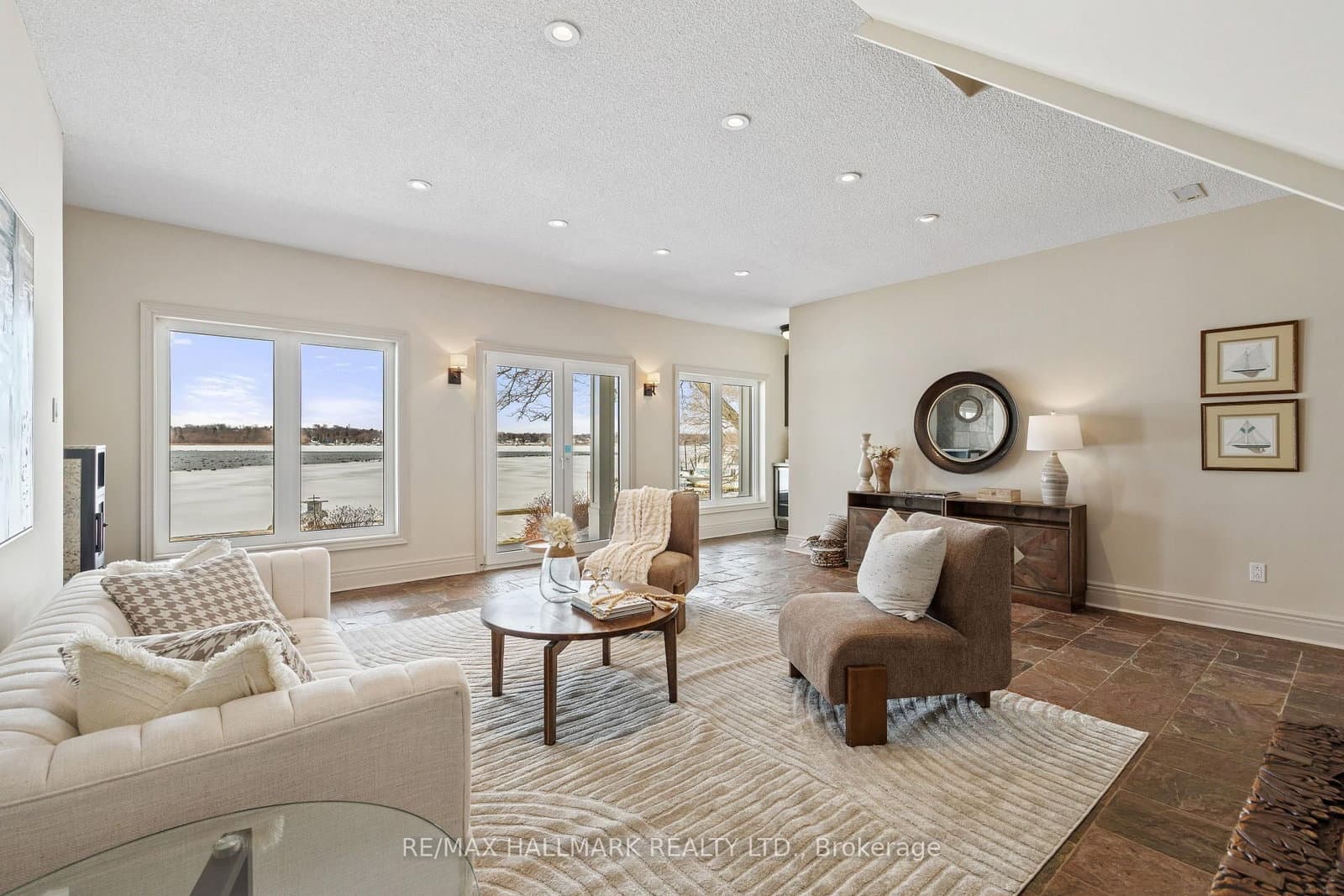 1275 Wharf Street thumbnail 21