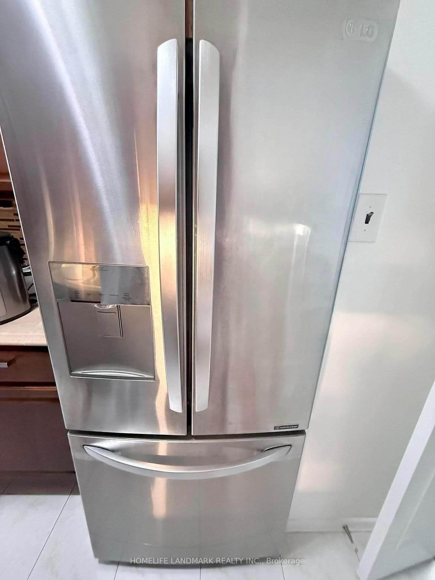 25 Silver Springs Boulevard, Unit 109 thumbnail 15