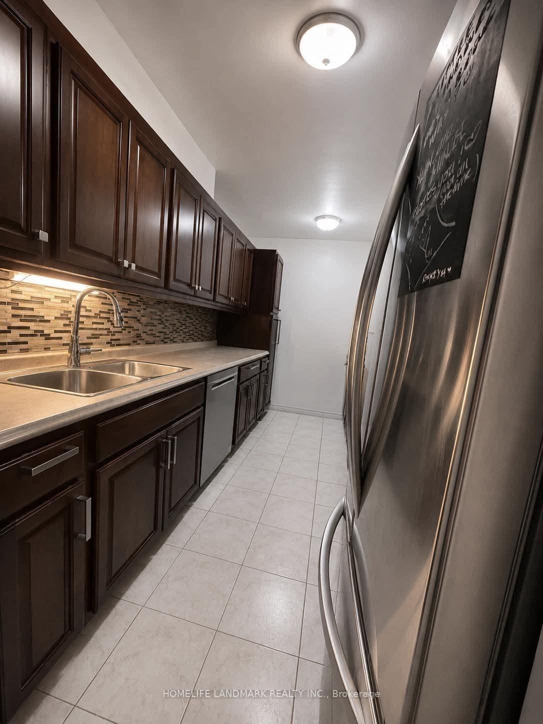 25 Silver Springs Boulevard, Unit 109 thumbnail 16