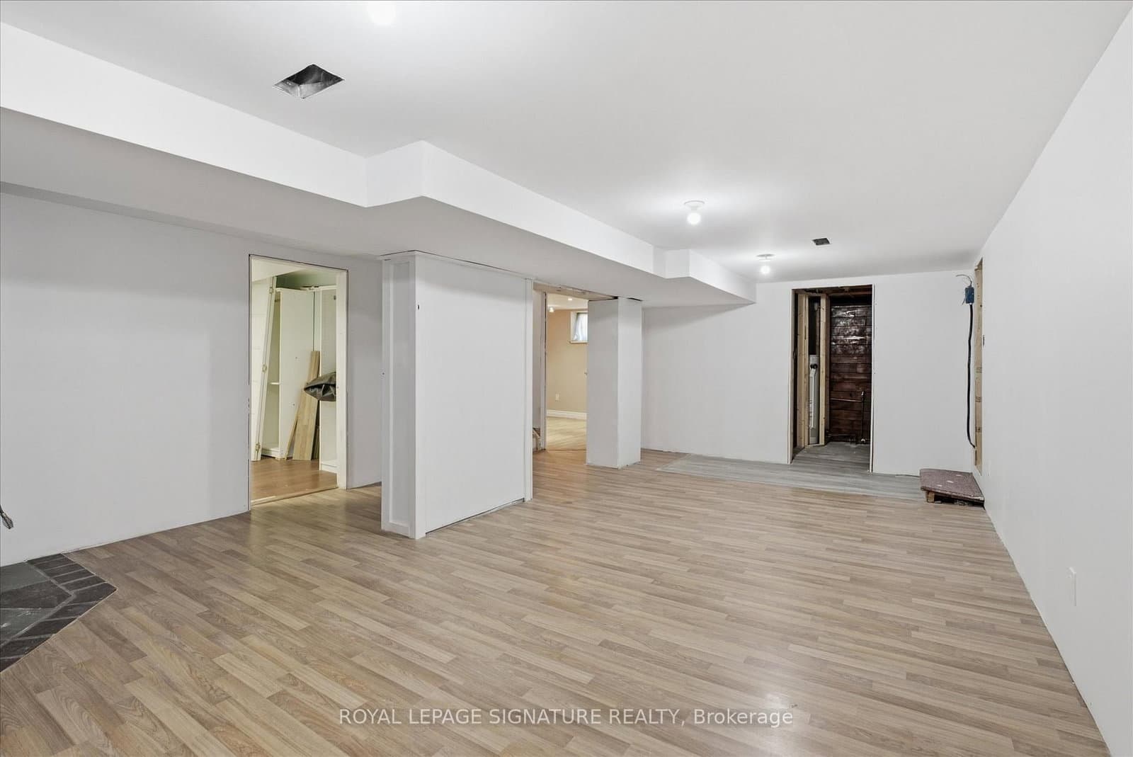 56 Bellamy Road S thumbnail 18