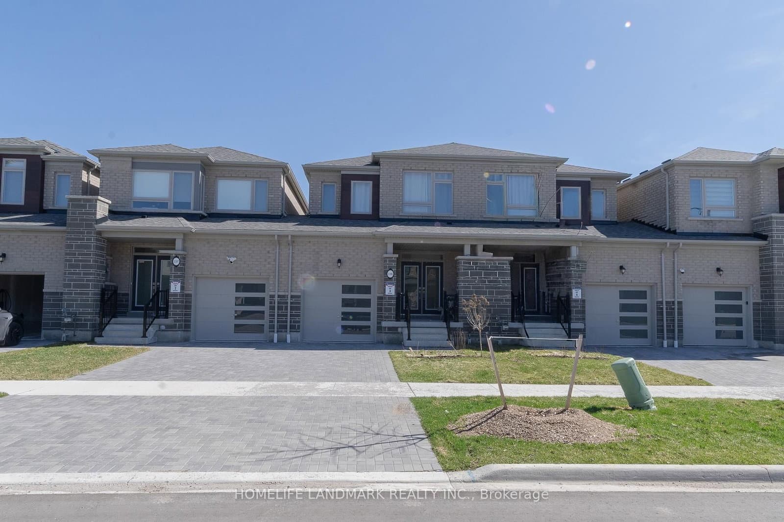1195 Rexton Drive thumbnail 2