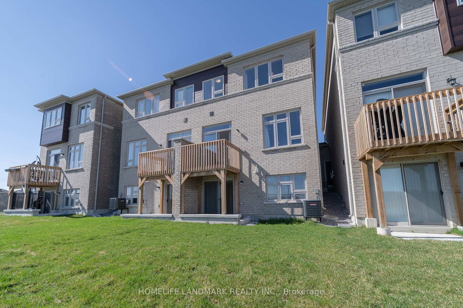 1195 Rexton Drive thumbnail 23