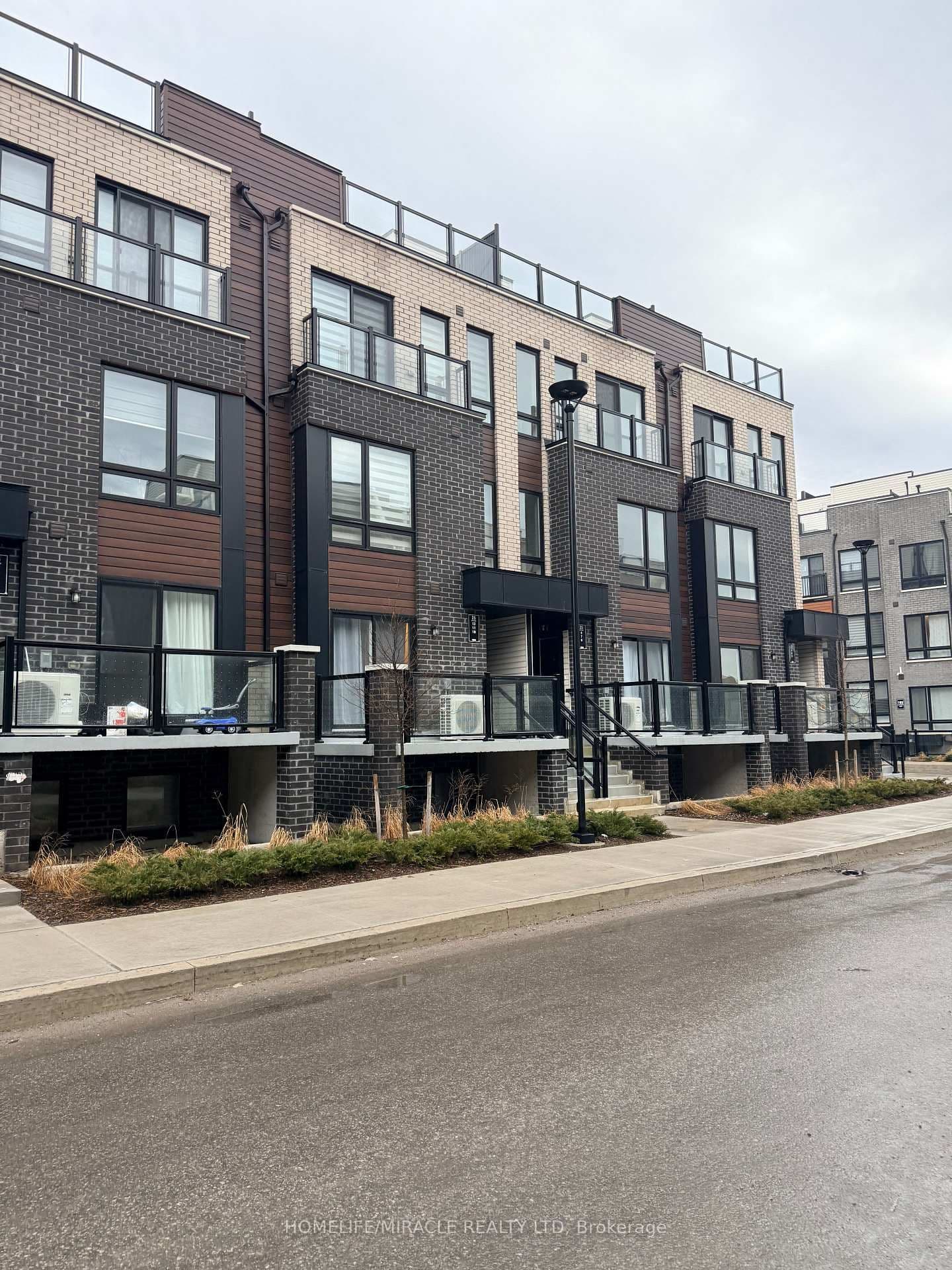 25 Priya Lane, Unit 19 thumbnail 2
