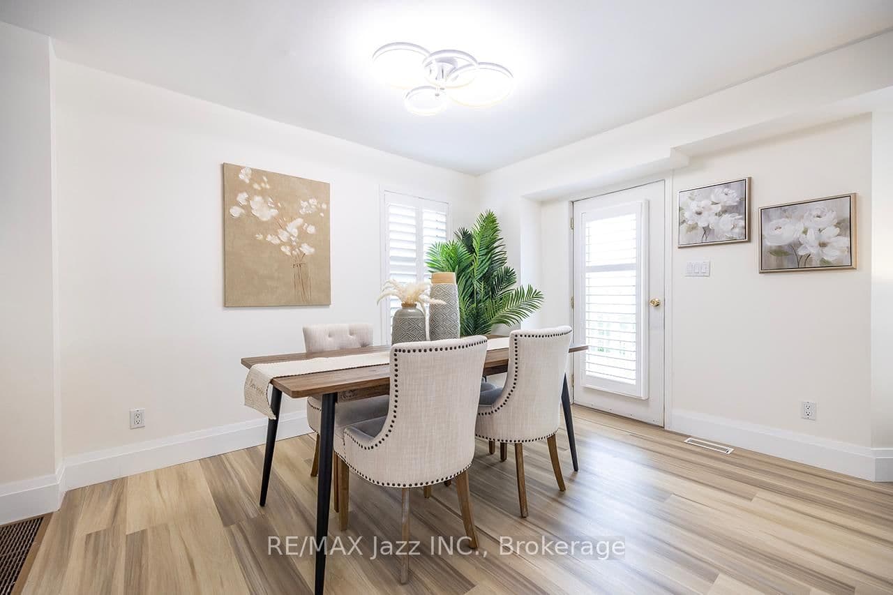 1236 Bayview Street thumbnail 14