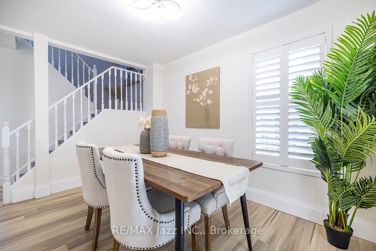 1236 Bayview Street thumbnail 17