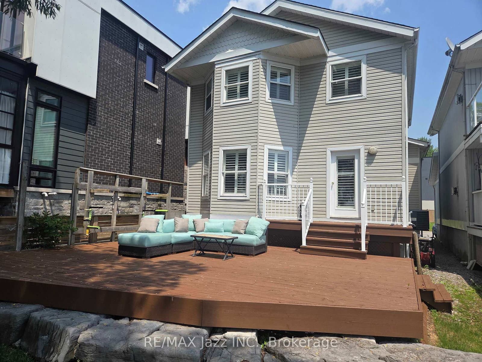 1236 Bayview Street thumbnail 37