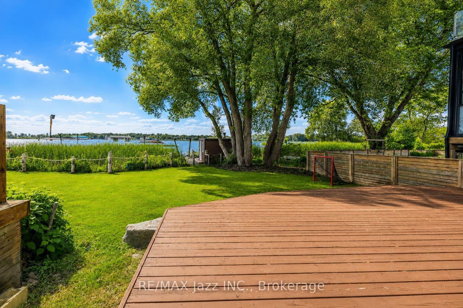 1236 Bayview Street thumbnail 41
