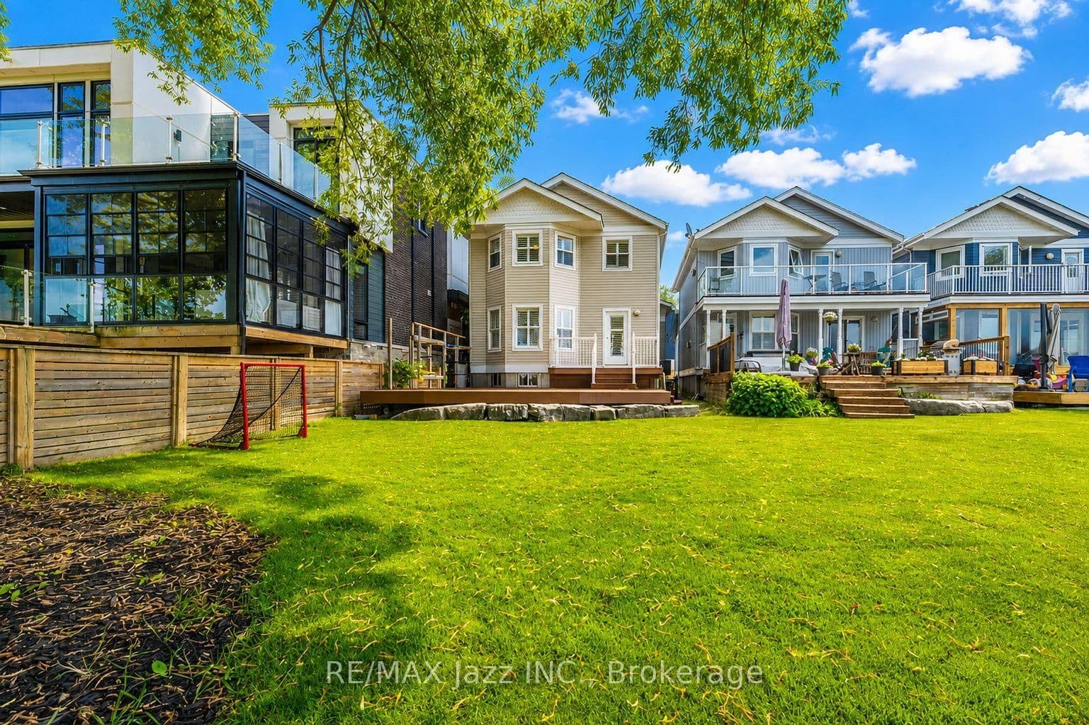 1236 Bayview Street thumbnail 42