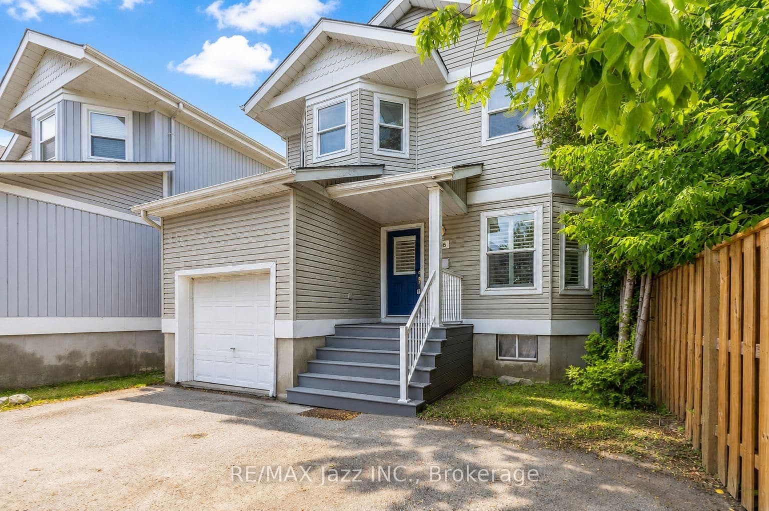 1236 Bayview Street thumbnail 5