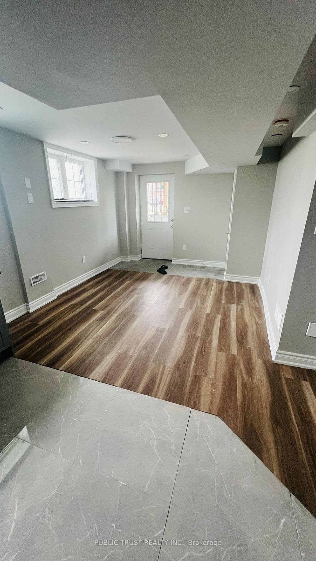 1808 Castlepoint Drive, Unit Basement thumbnail 3