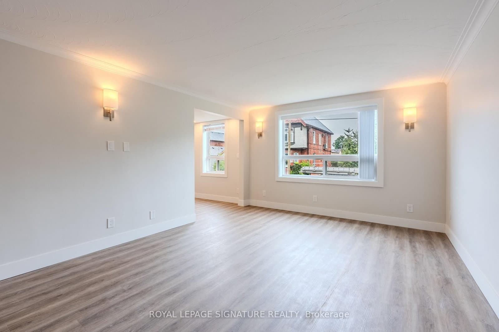 1 Hassard Avenue, Unit 3 thumbnail 3