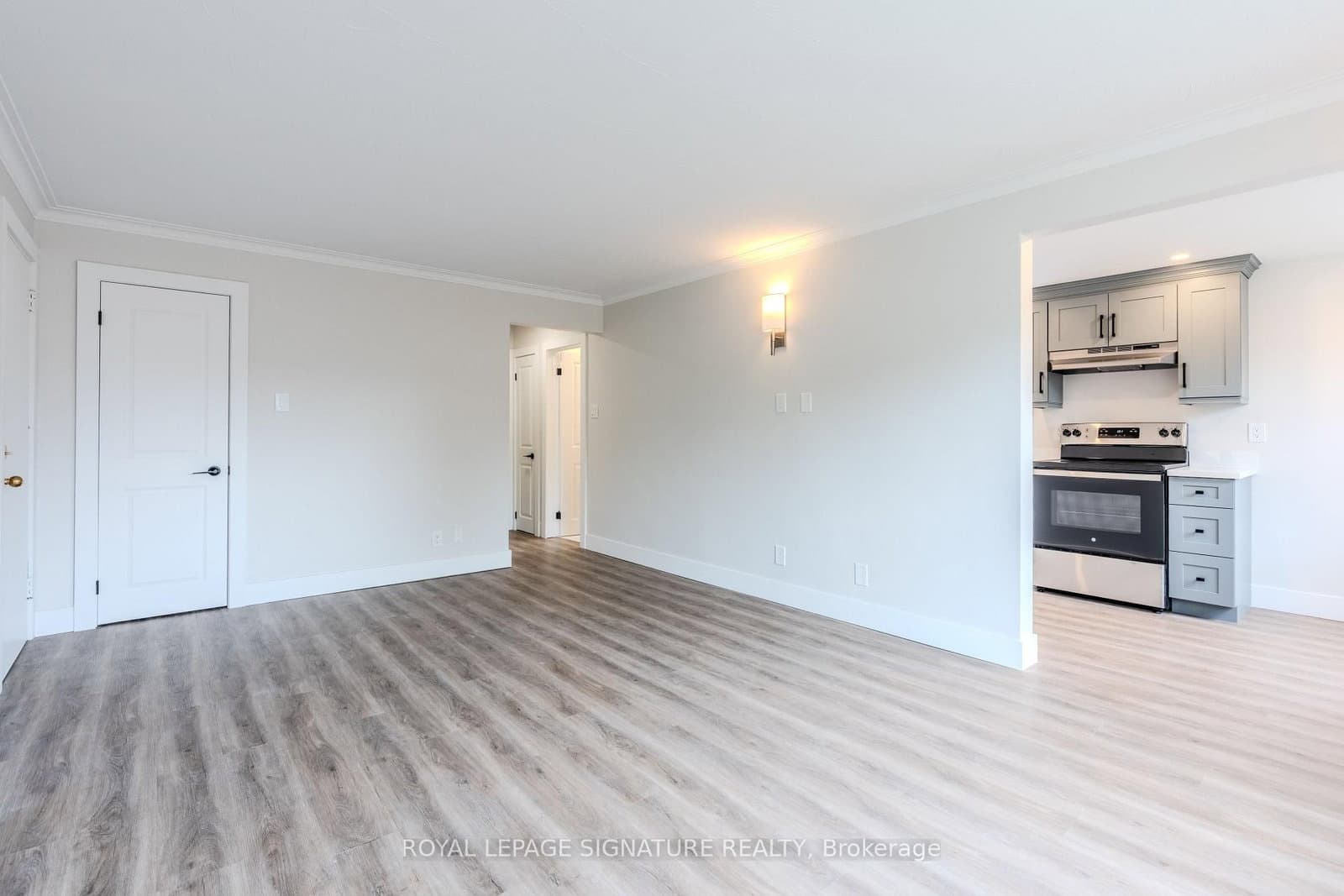 1 Hassard Avenue, Unit 3 thumbnail 8