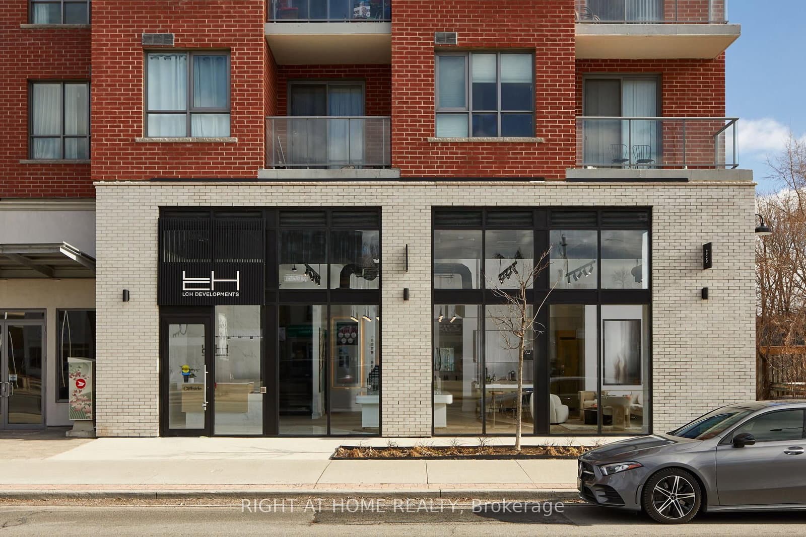 2229 Kingston Road thumbnail 6
