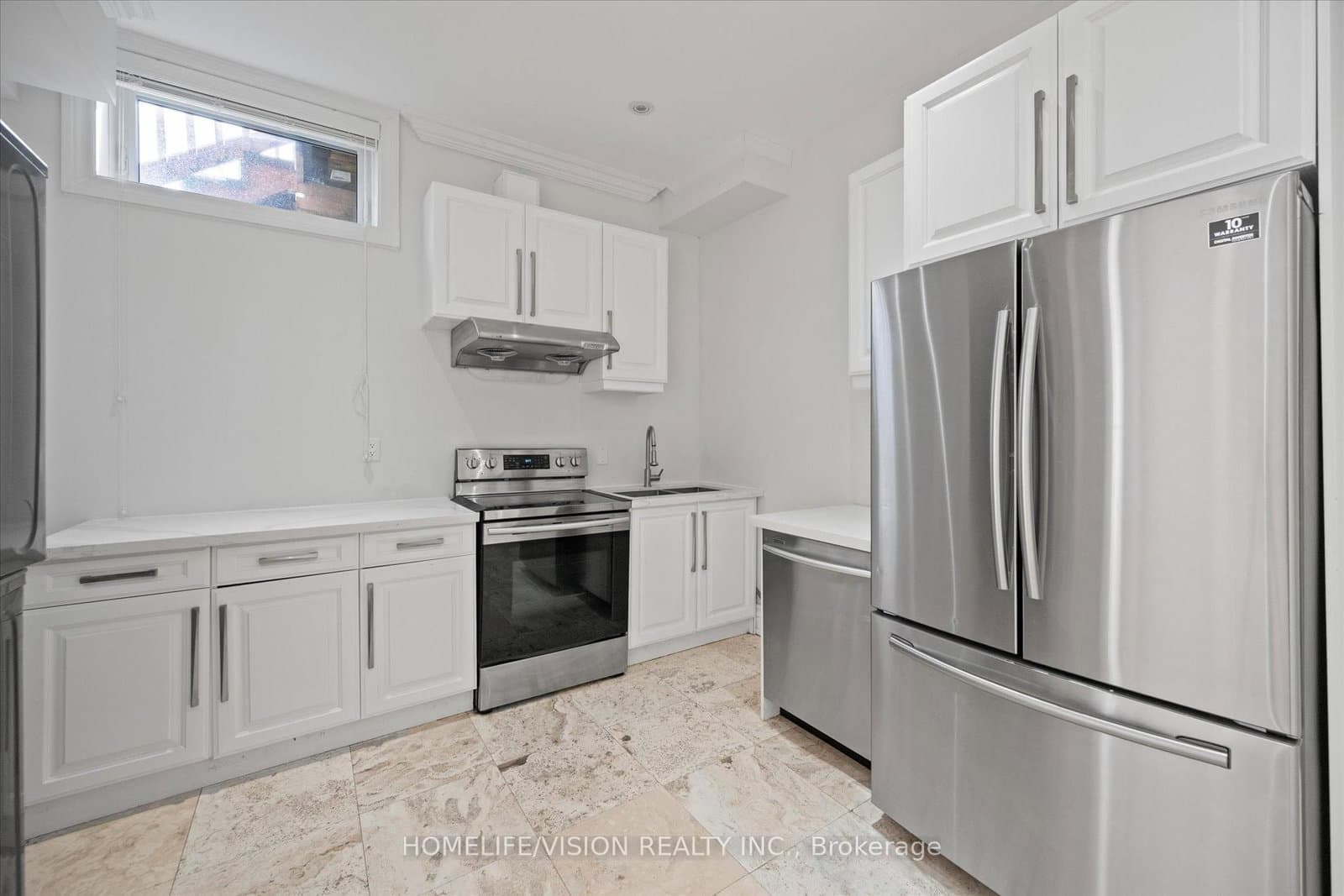 24 Cedar Brae Boulevard thumbnail 39