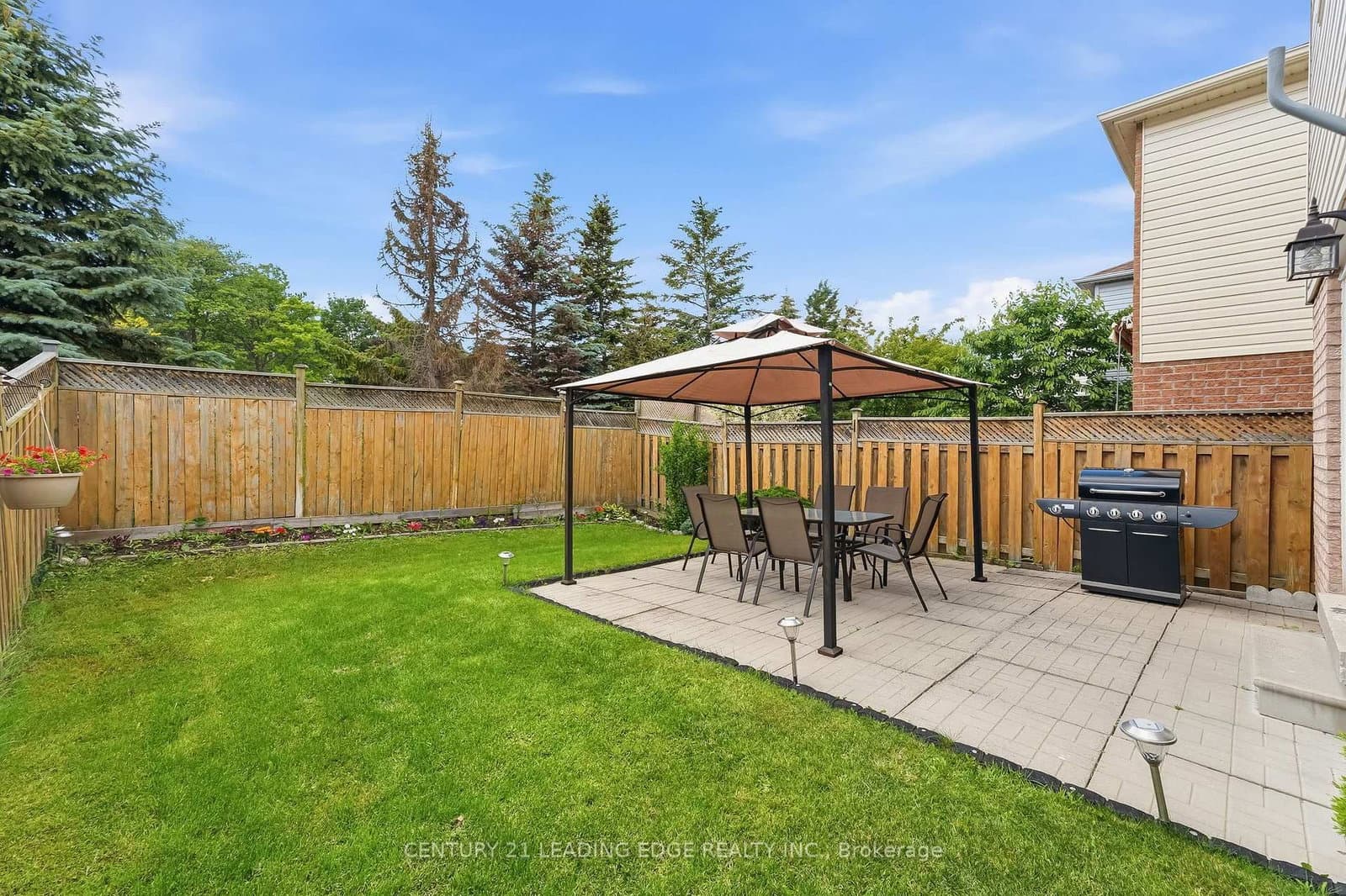 22 Andona Crescent thumbnail 44