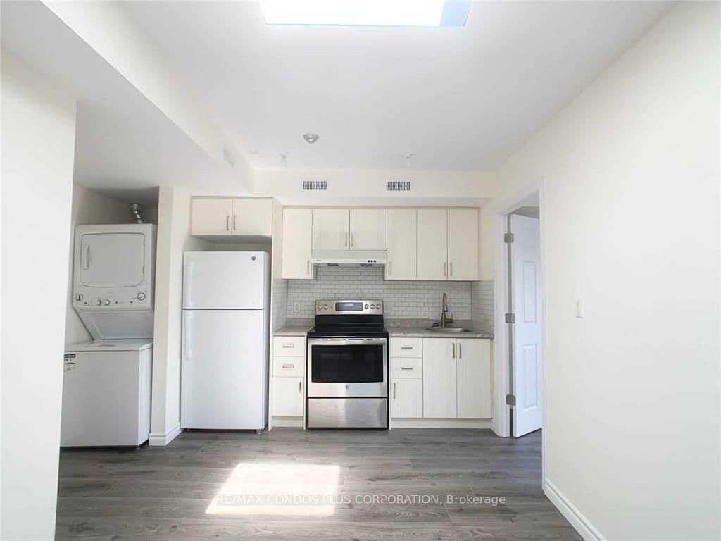721 Danforth Avenue, Unit 2A thumbnail 5