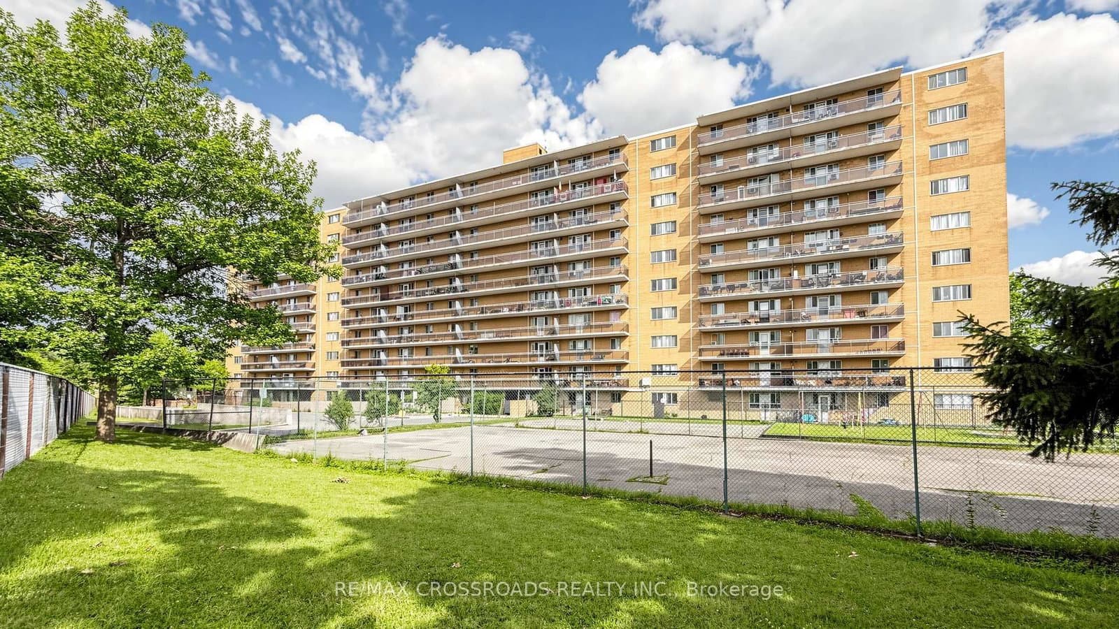 100 Dundalk Drive, Unit 817 thumbnail 11