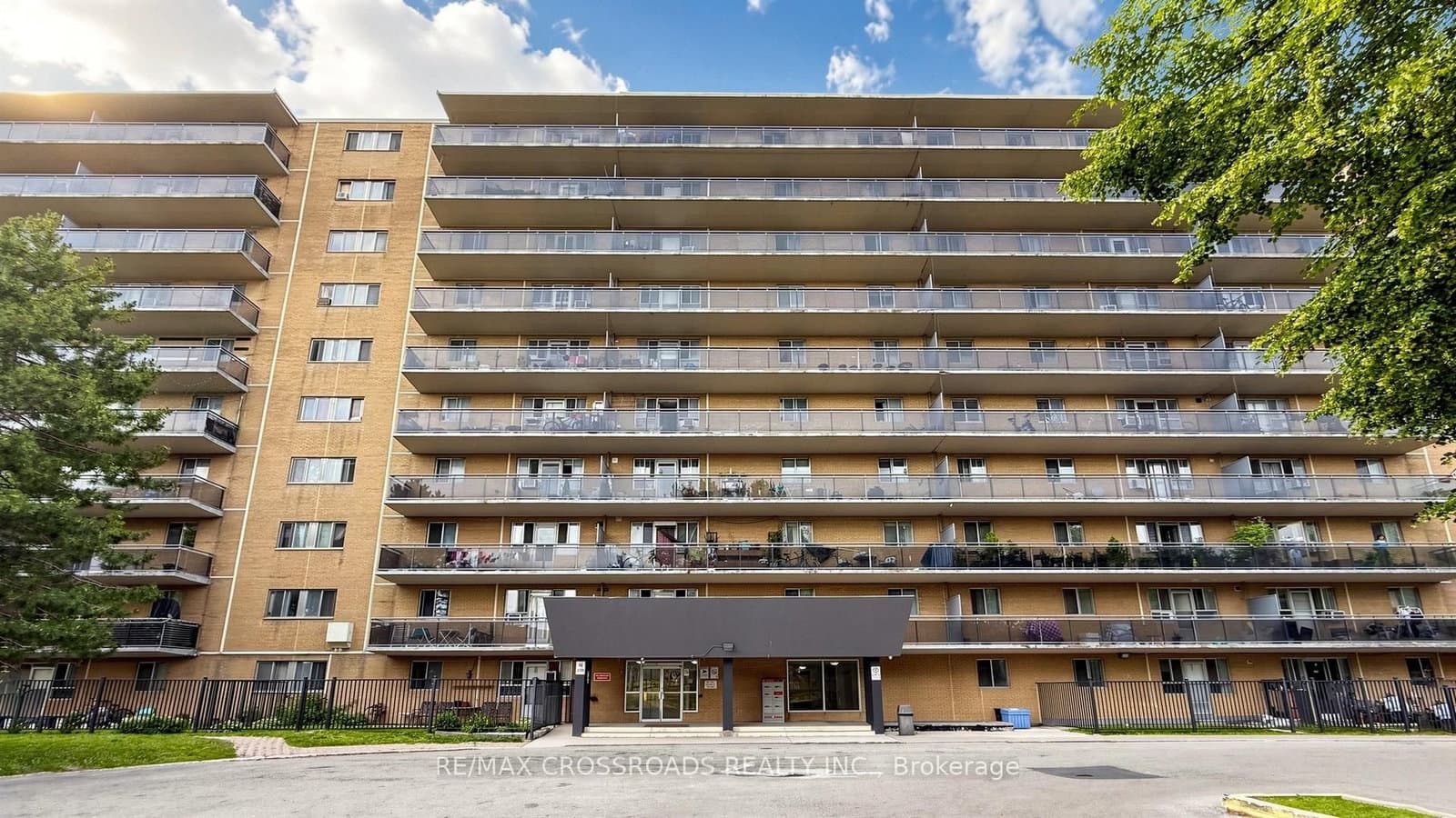 100 Dundalk Drive, Unit 817 thumbnail 12