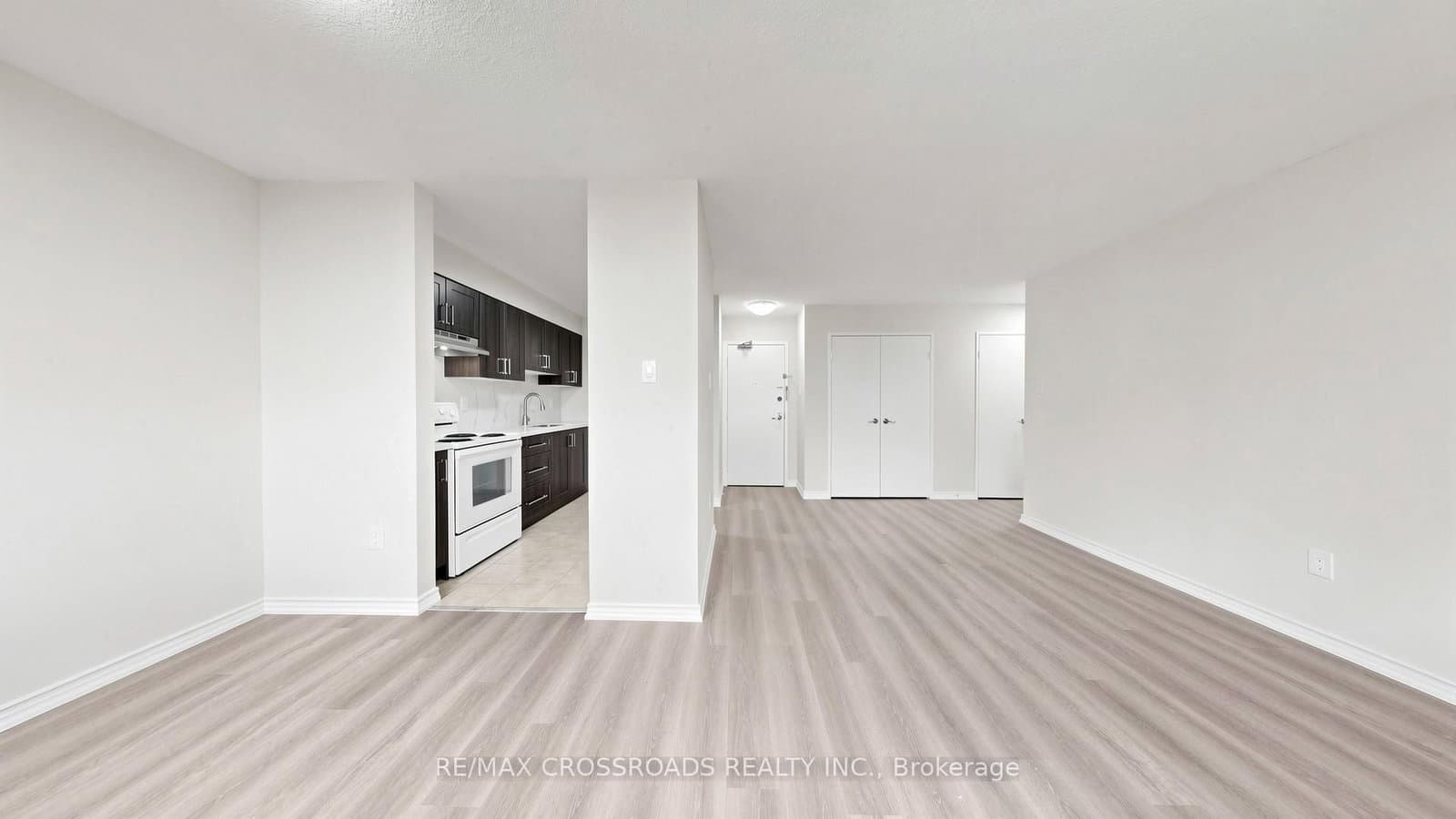 100 Dundalk Drive, Unit 817 thumbnail 29