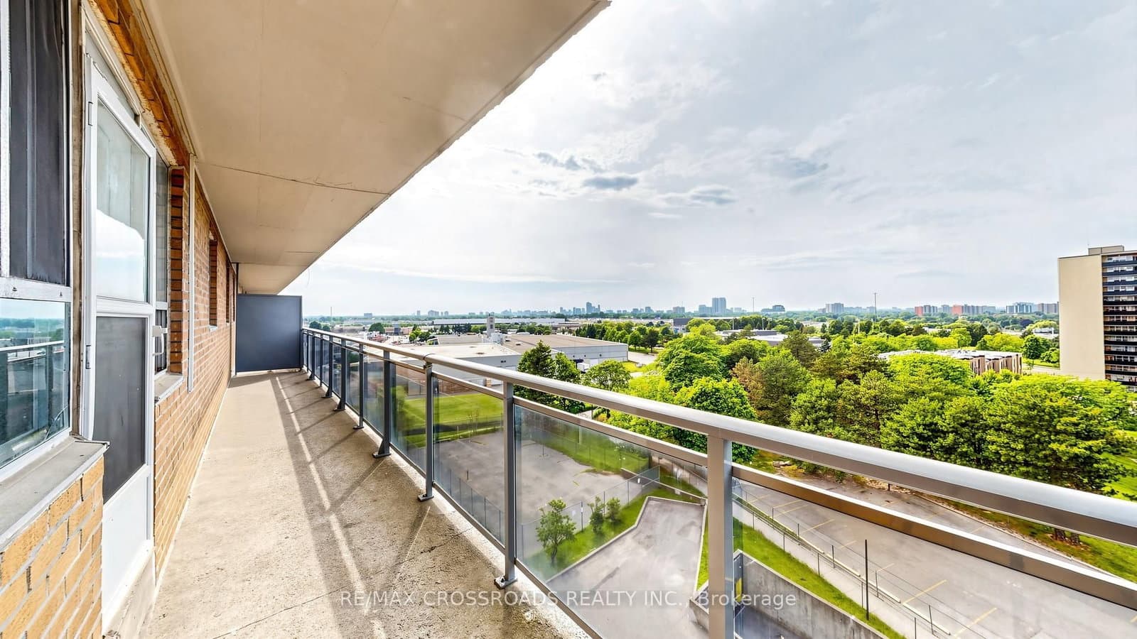 100 Dundalk Drive, Unit 817 thumbnail 40