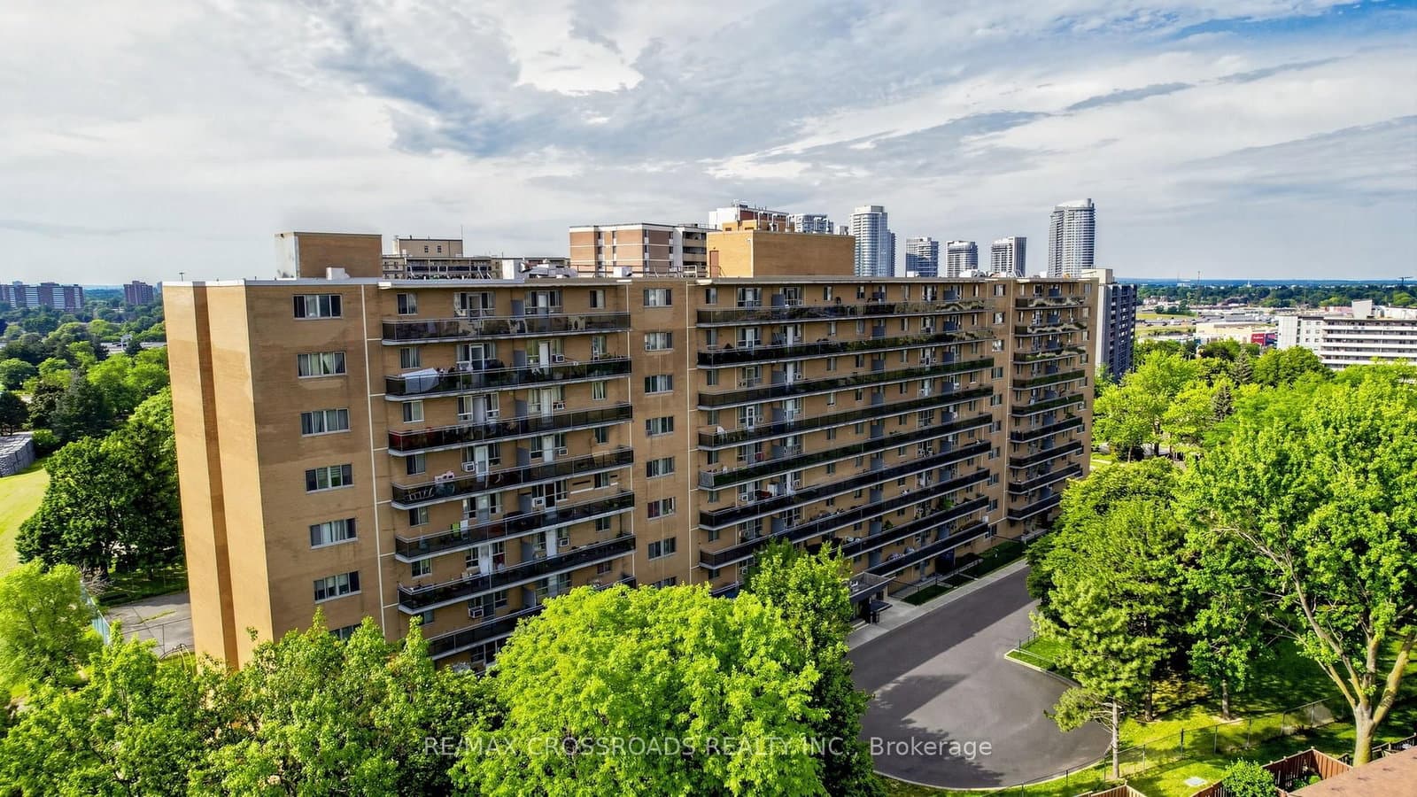 100 Dundalk Drive, Unit 817 thumbnail 48