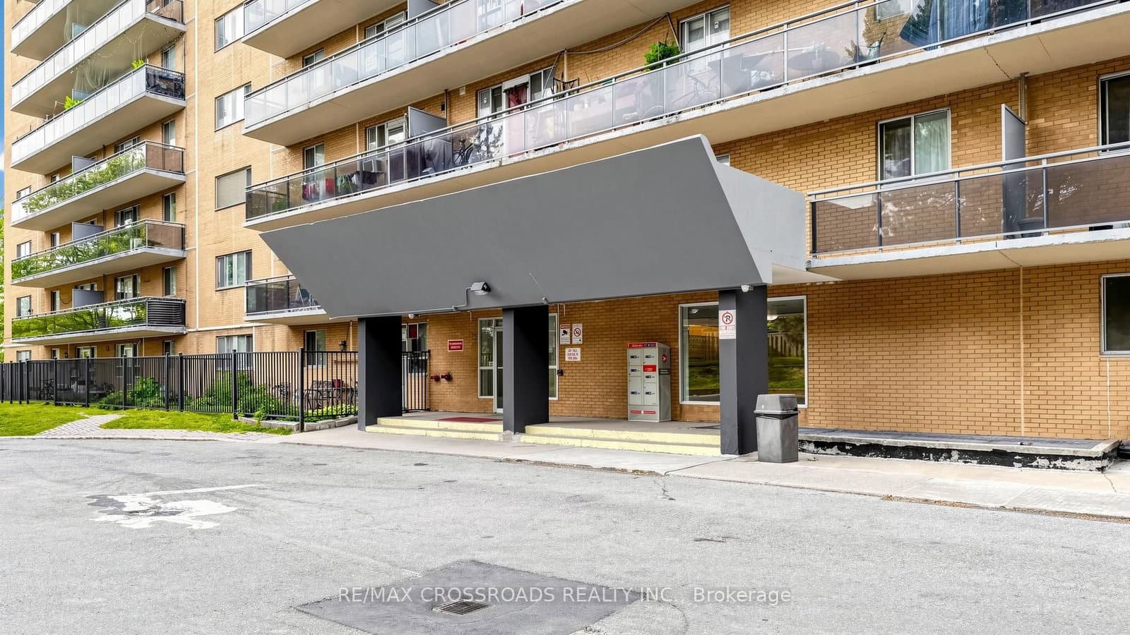 100 Dundalk Drive, Unit 817 thumbnail 9