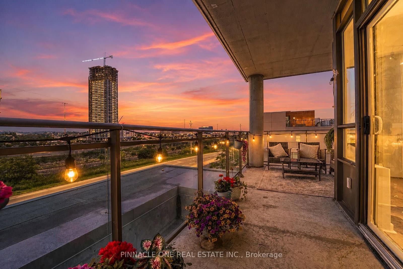 1235 Bayly Street, Unit 310 thumbnail 4