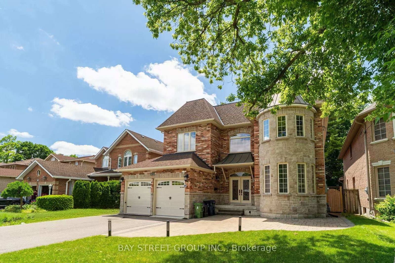 24 Murray Avenue - Image 1