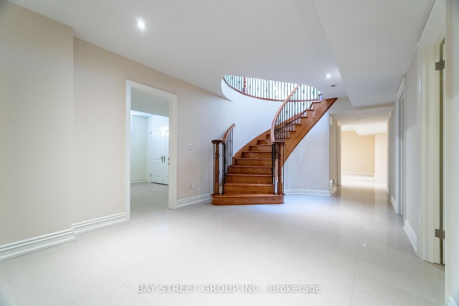 24 Murray Avenue thumbnail 28