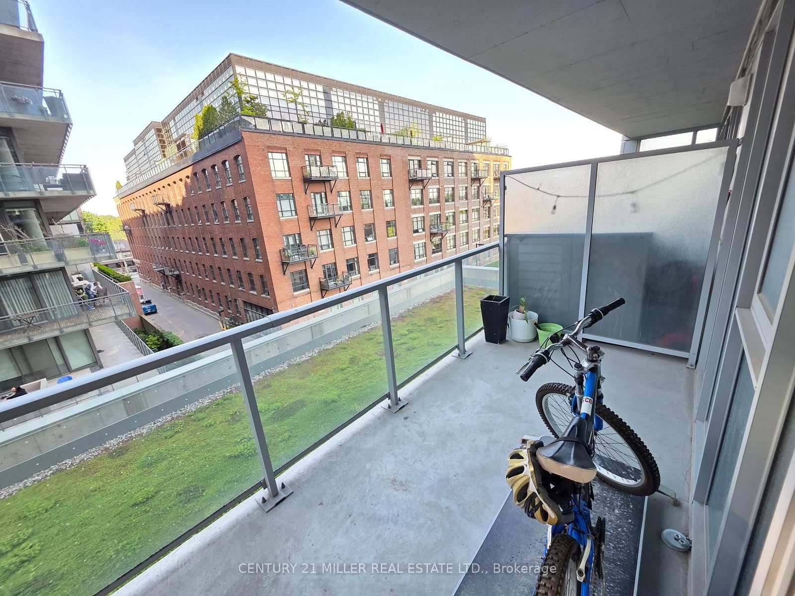 25 Baseball Place, Unit 303 thumbnail 26