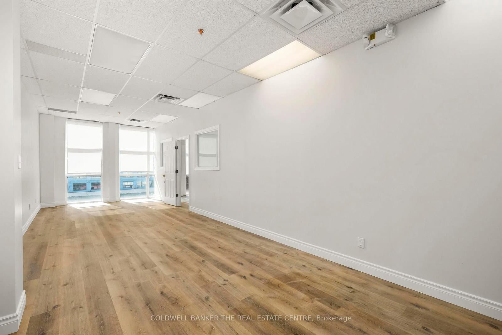 1585 Markham Road, Unit 309 thumbnail 15