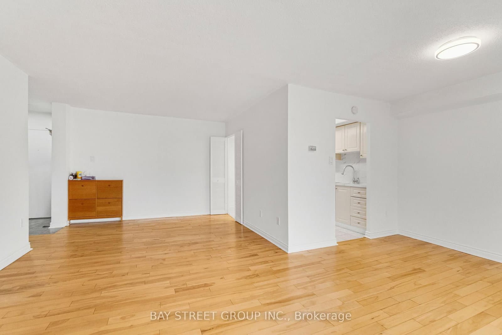 10 Stonehill Court, Unit 1207 thumbnail 11