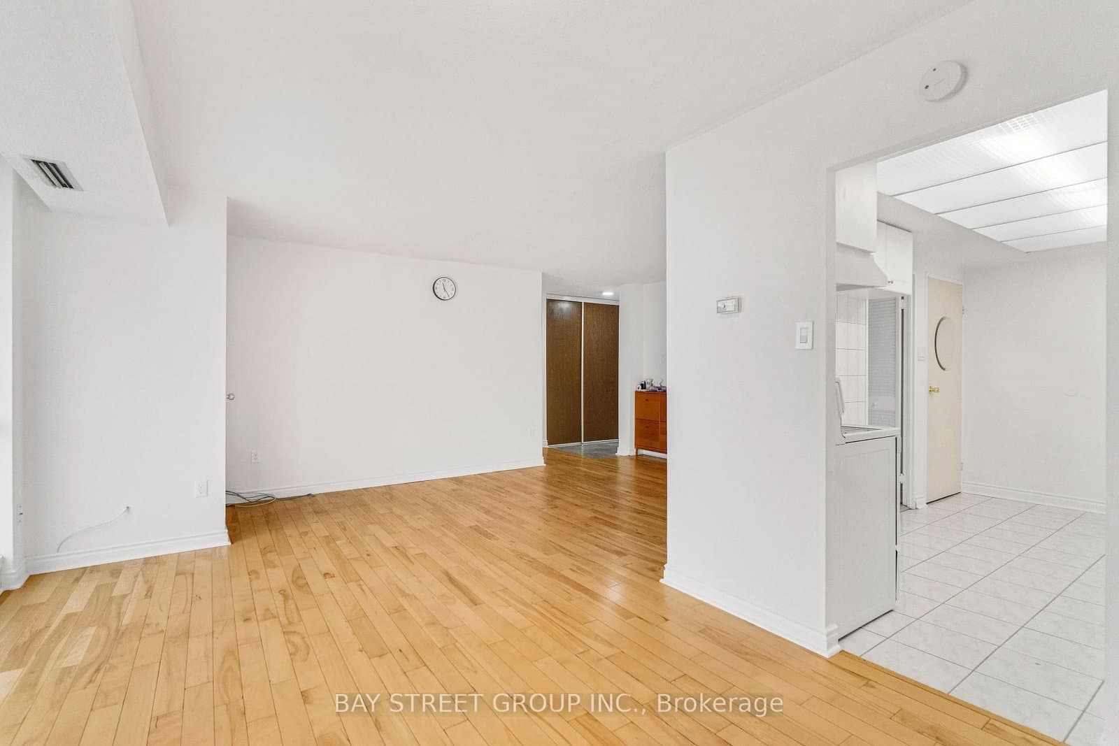 10 Stonehill Court, Unit 1207 thumbnail 16