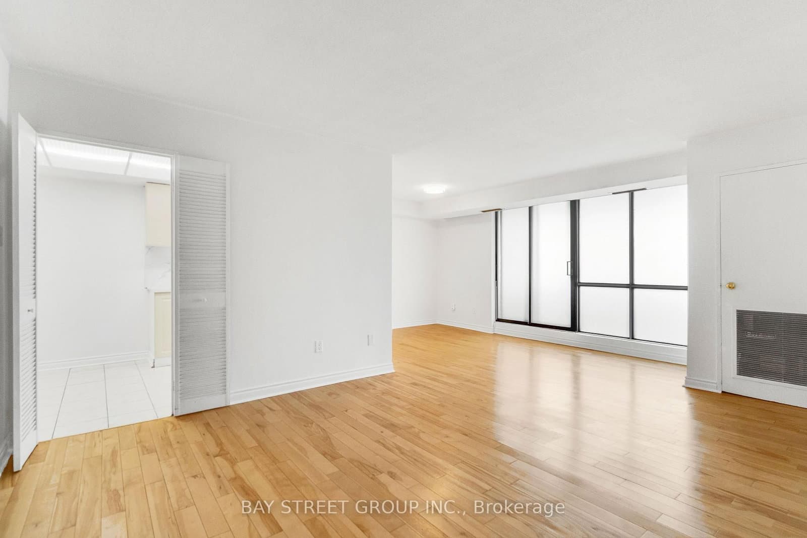 10 Stonehill Court, Unit 1207 thumbnail 8