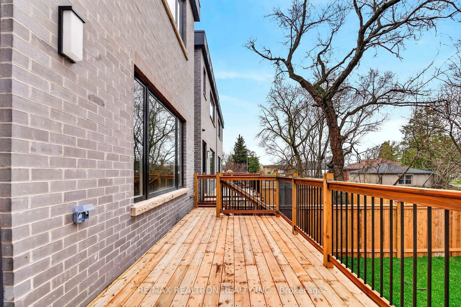 792 Midland Avenue thumbnail 42