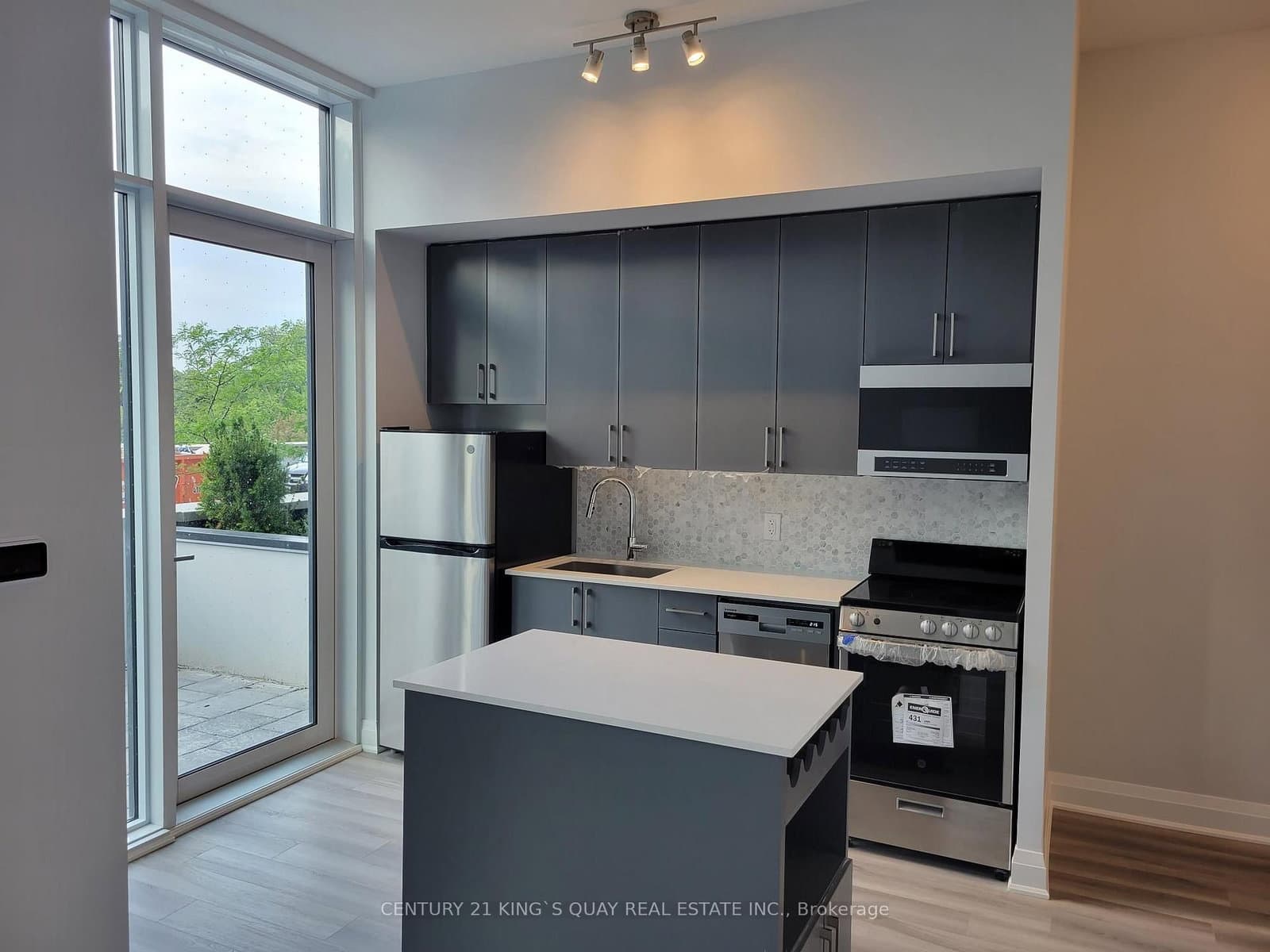 3220 Sheppard Avenue E, Unit 106 thumbnail 8