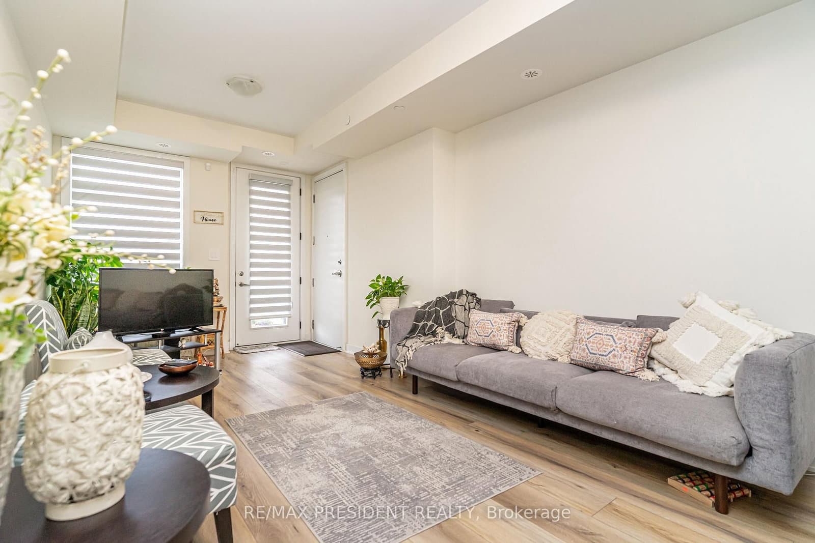 755 Omega Drive, Unit 218 thumbnail 6