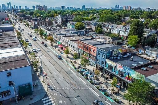 962-974 Danforth Avenue thumbnail 9