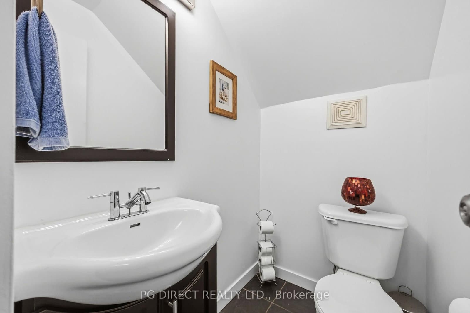580 Mary Street E, Unit 214 thumbnail 13