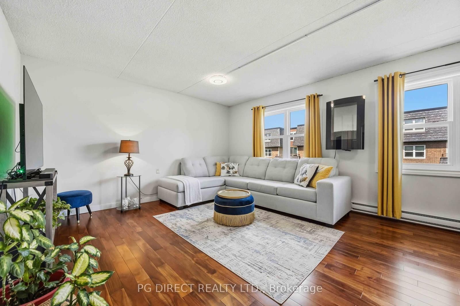 580 Mary Street E, Unit 214 thumbnail 3