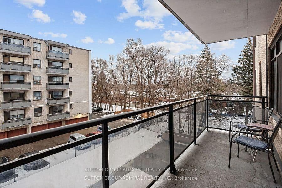 825 Kennedy Road N, Unit 406 thumbnail 23